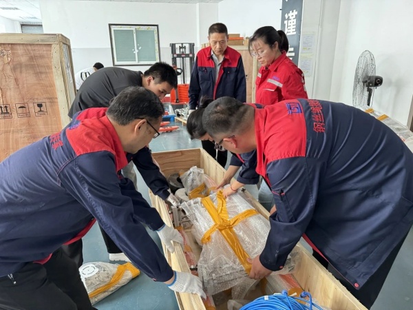 破暑前行，全員沖刺，鑄就泰斯特新速度！